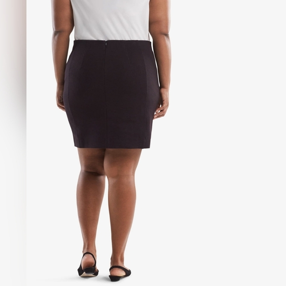 NWT M.M. LaFleur Crosby Skirt - Textured Ponte in Lava - 1+ - Picture 8 of 9